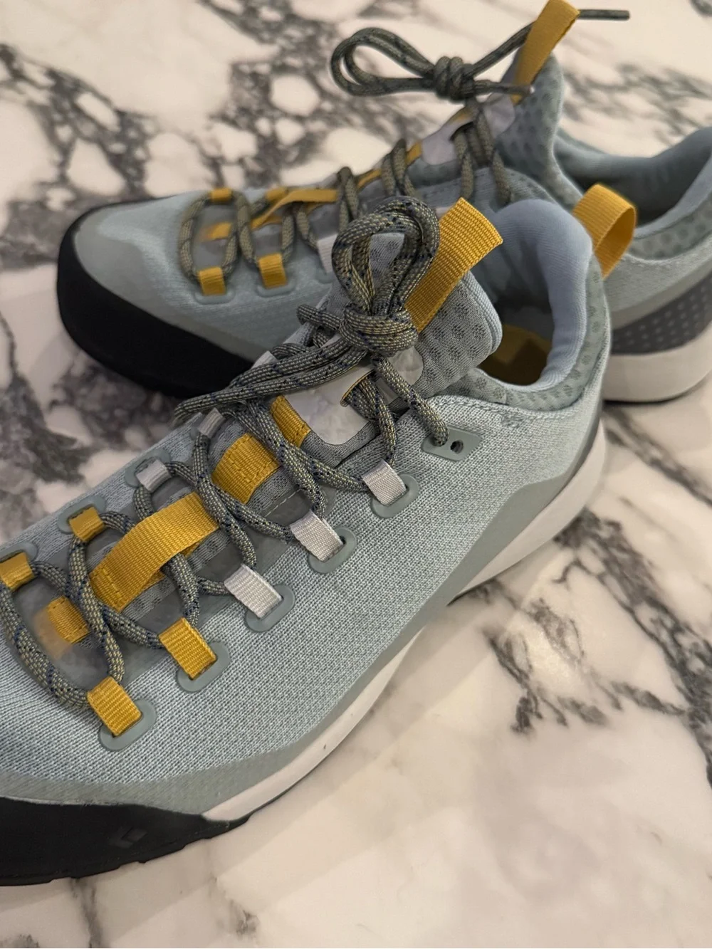 Black Diamond Mission LT Women's Approach Shoes Ice Blue Alloy Size 9.5